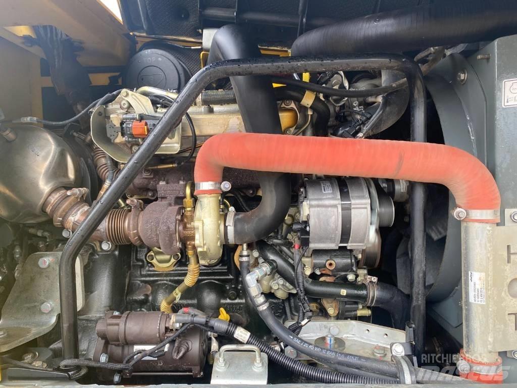 Wacker Neuson EW 100 Ratiniai ekskavatoriai