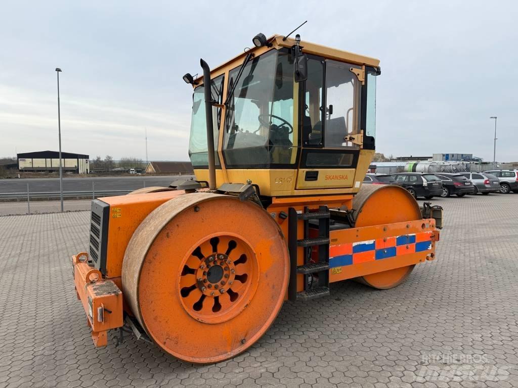 Dynapac CS 142 Porinių būgnų volai