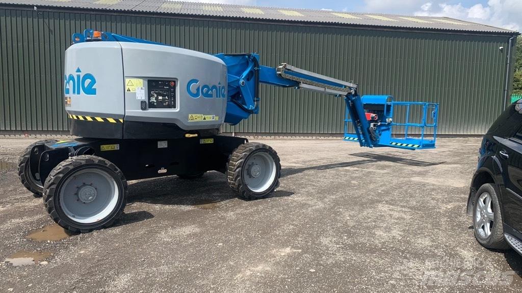 Genie Z62/40 JRT Alkūniniai keltuvai