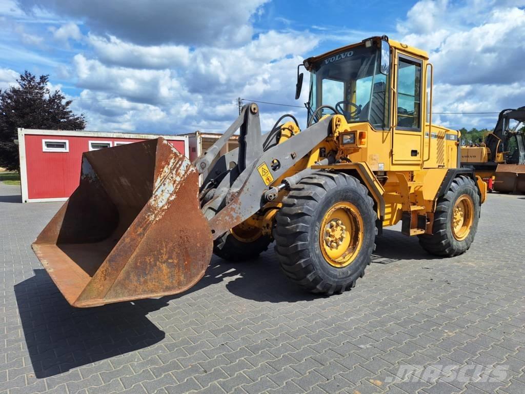 Volvo L 50 D Naudoti ratiniai krautuvai