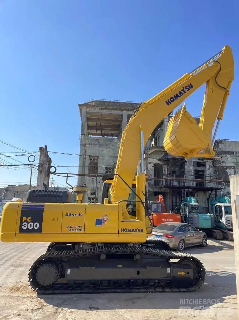 Komatsu PC 300 LC-7 Vikšriniai ekskavatoriai