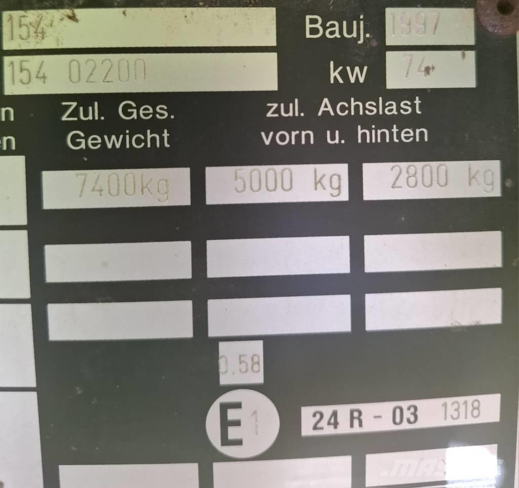 CLAAS Dominator 58 S Derliaus nuėmimo kombainai