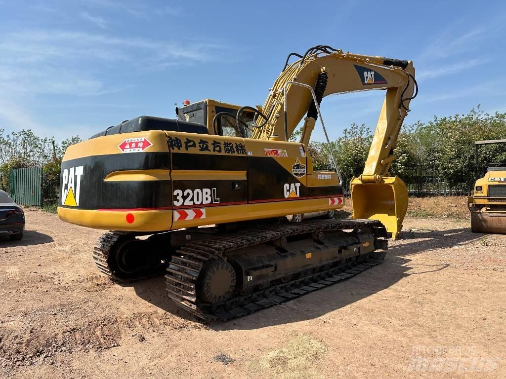 CAT 320 B L Vikšriniai ekskavatoriai