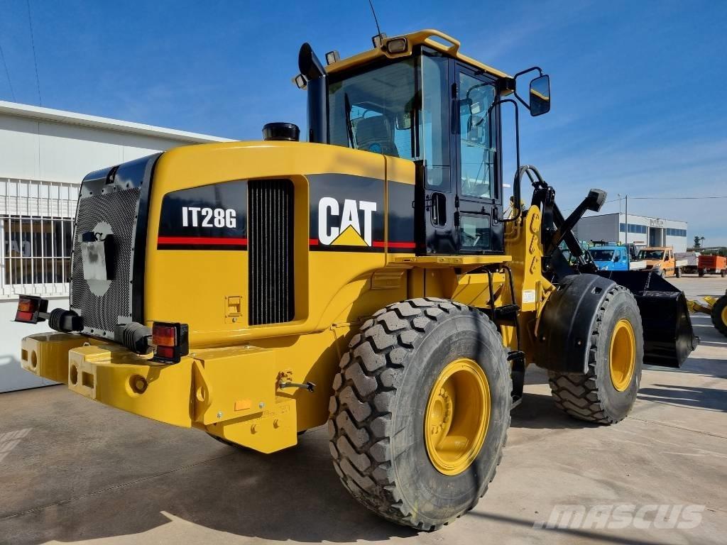 CAT IT 28 G Naudoti ratiniai krautuvai