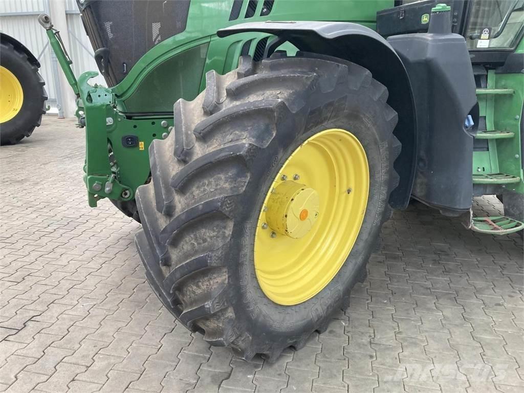 John Deere 6195R Traktoriai