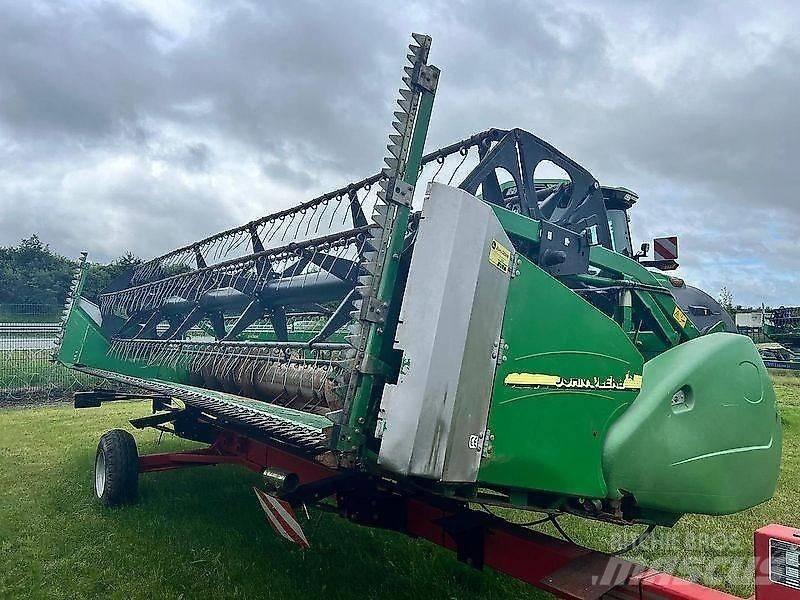John Deere 622R Derliaus nuėmimo kombainų galvos