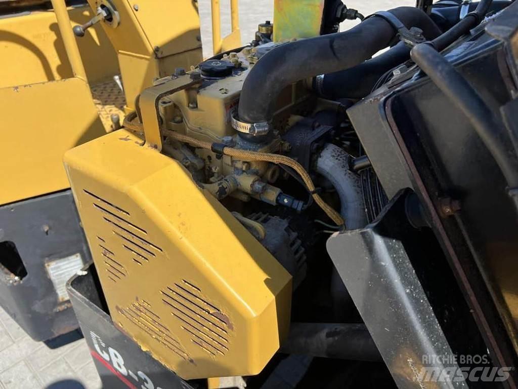 CAT CB 334E Porinių būgnų volai