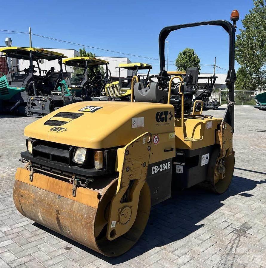 CAT CB 334E Porinių būgnų volai