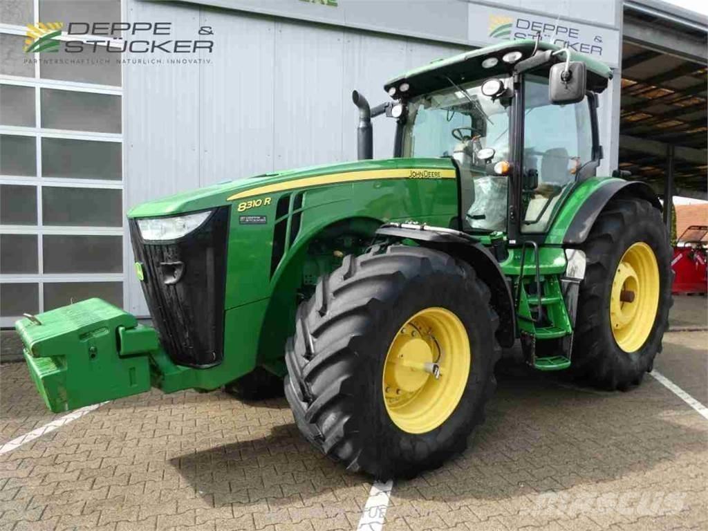 John Deere 8310R Traktoriai