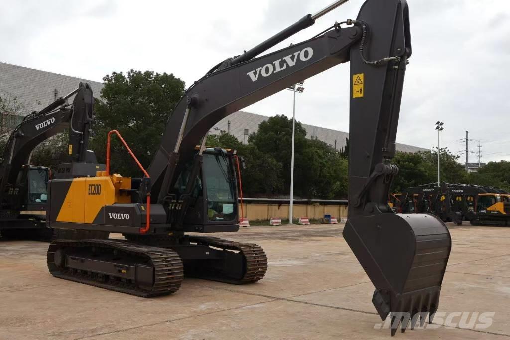 Volvo EC 200 Vikšriniai ekskavatoriai