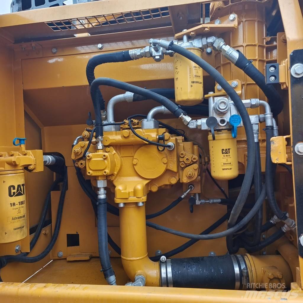 CAT 320 D Vikšriniai ekskavatoriai