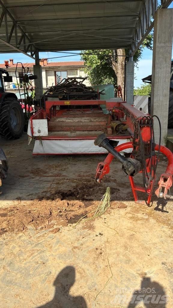 Kuhn FC 250 R G Formuojančios žoliapjovės