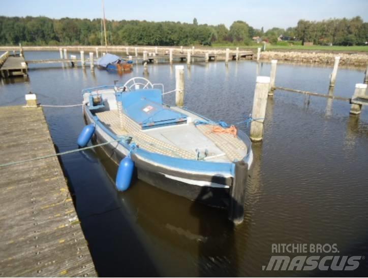 NLB HN 6737 Darbiniai laivai / baržos ir pantonai