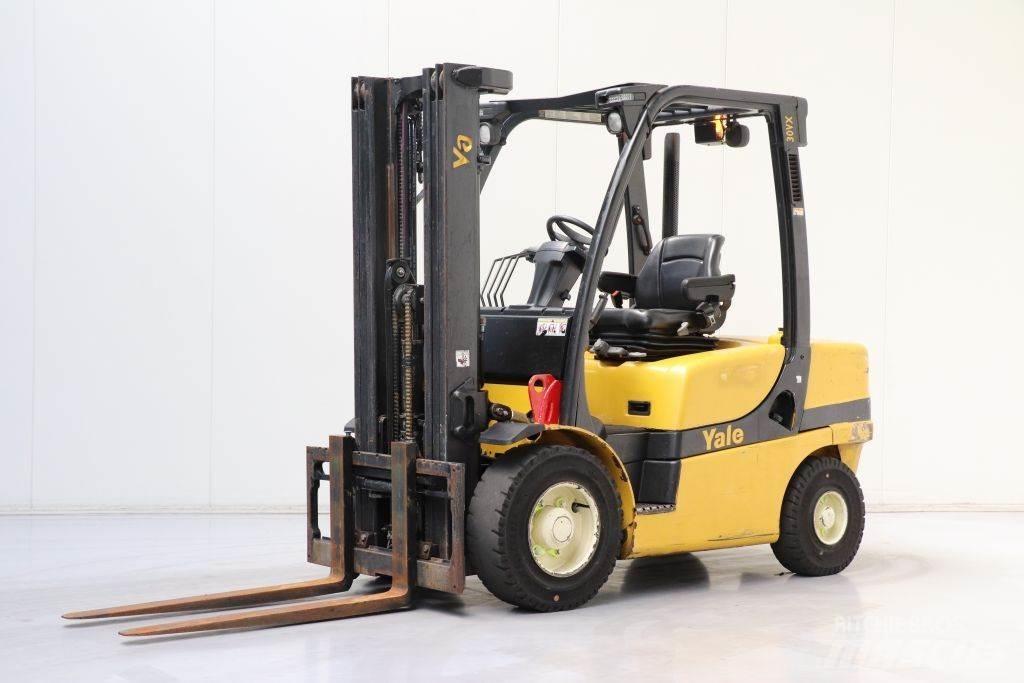 Yale GDP30VX Dyzeliniai krautuvai