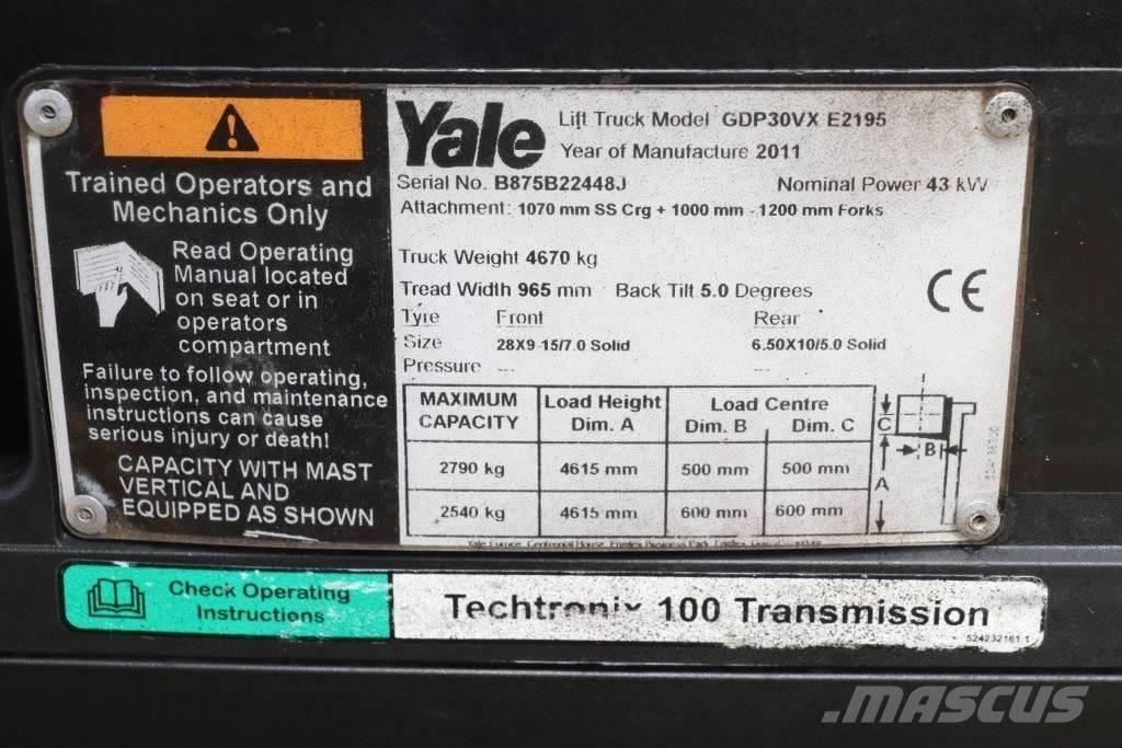 Yale GDP30VX Dyzeliniai krautuvai