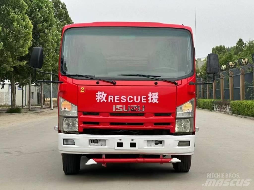 Isuzu ELF Visuotinės / bendrosios paskirties automobiliai