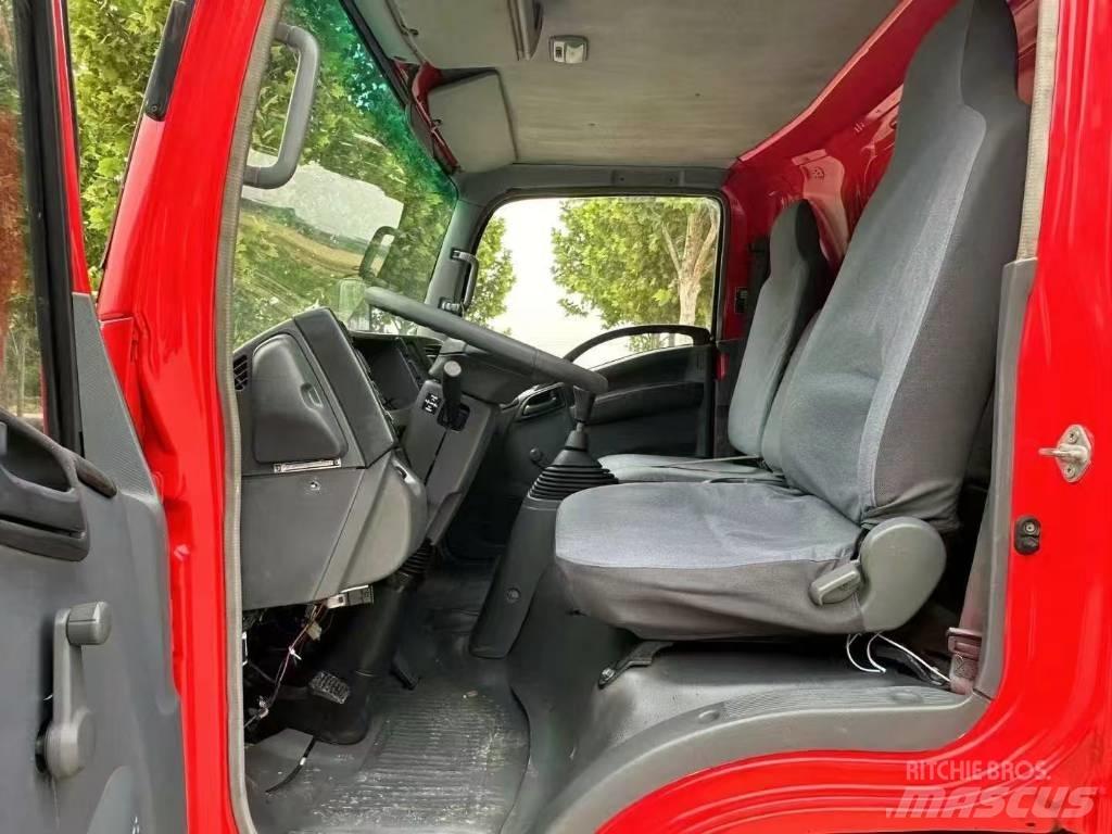 Isuzu ELF Visuotinės / bendrosios paskirties automobiliai