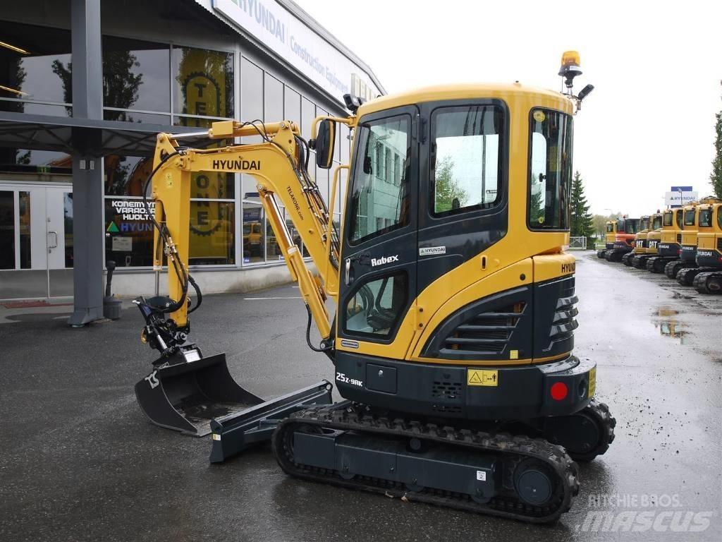 Hyundai R25Z-9AK Mini ekskavatoriai < 7 t