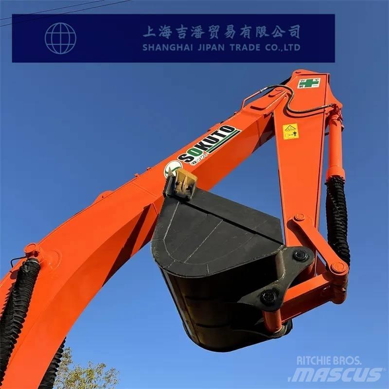 Hitachi ZX 200 Vikšriniai ekskavatoriai
