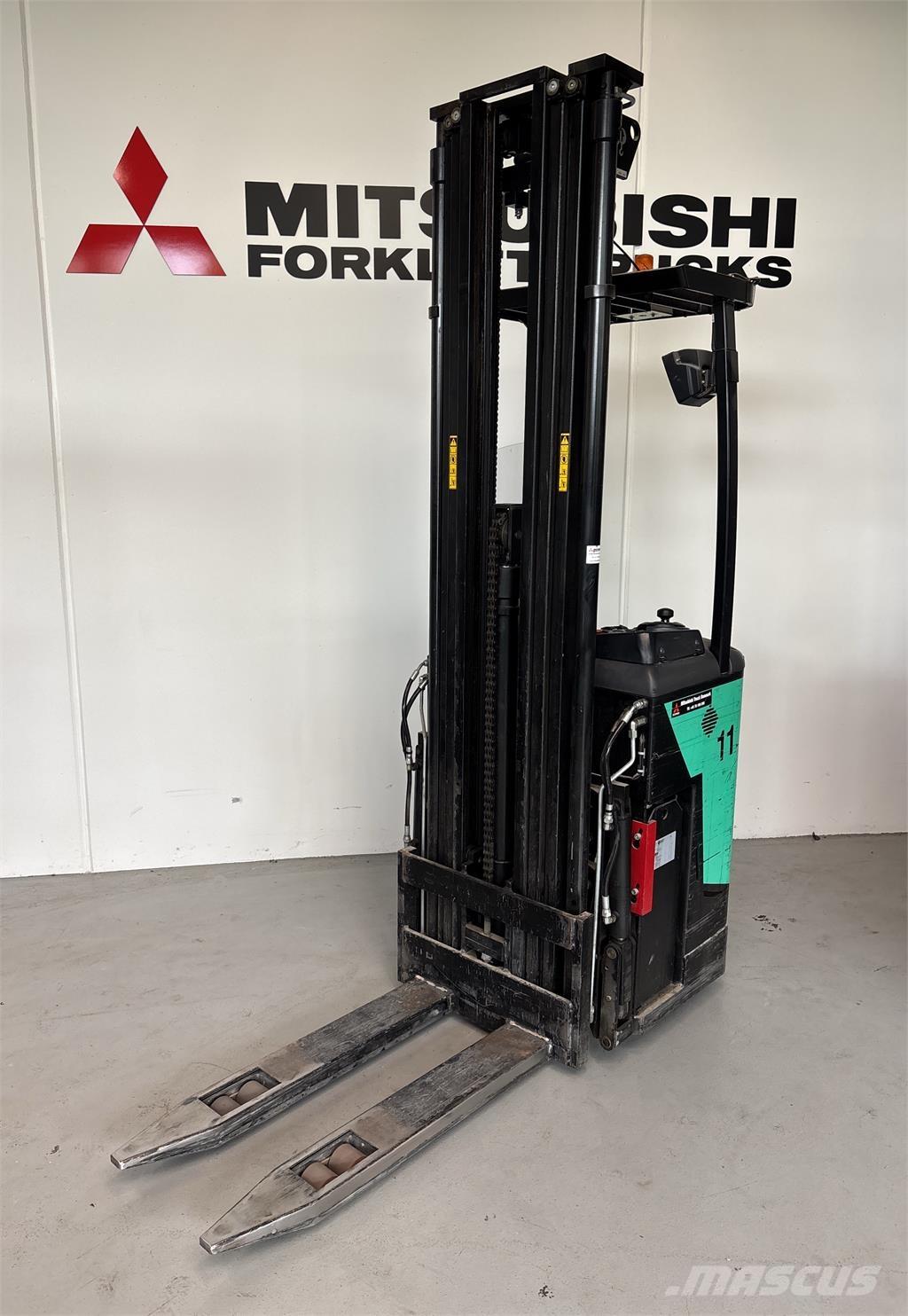 Mitsubishi SBR16N Savaeigiai rietuvai