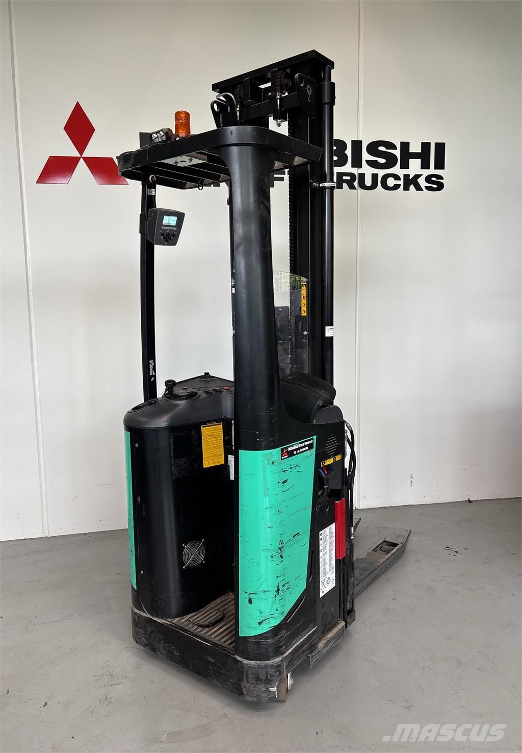 Mitsubishi SBR16N Savaeigiai rietuvai