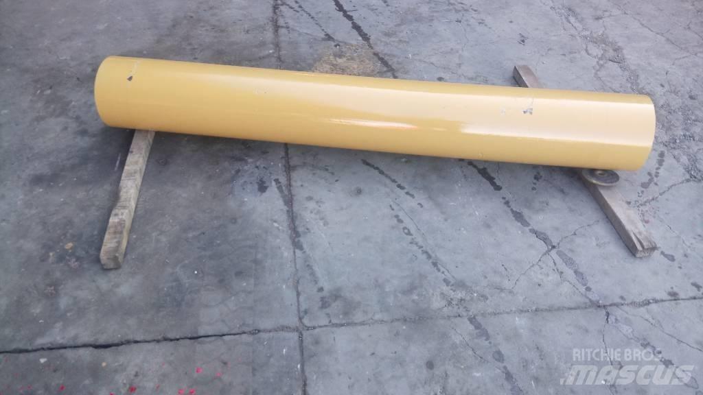 CAT 245 Hidraulikos įrenginiai