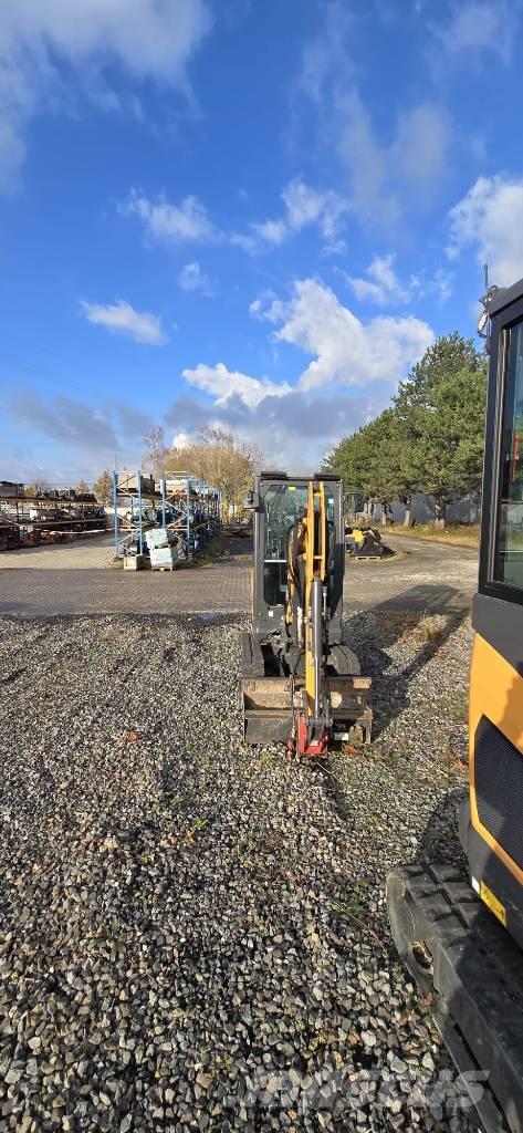 CASE CX 19 D Mini ekskavatoriai < 7 t