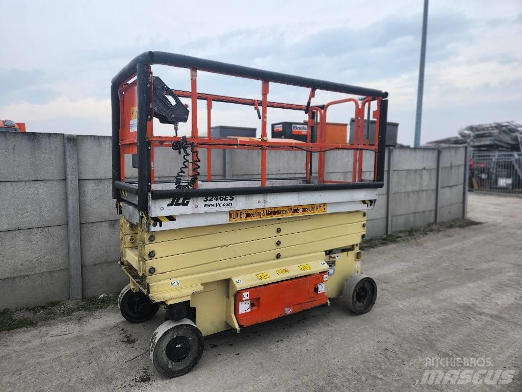 JLG 3246 ES Žirkliniai keltuvai