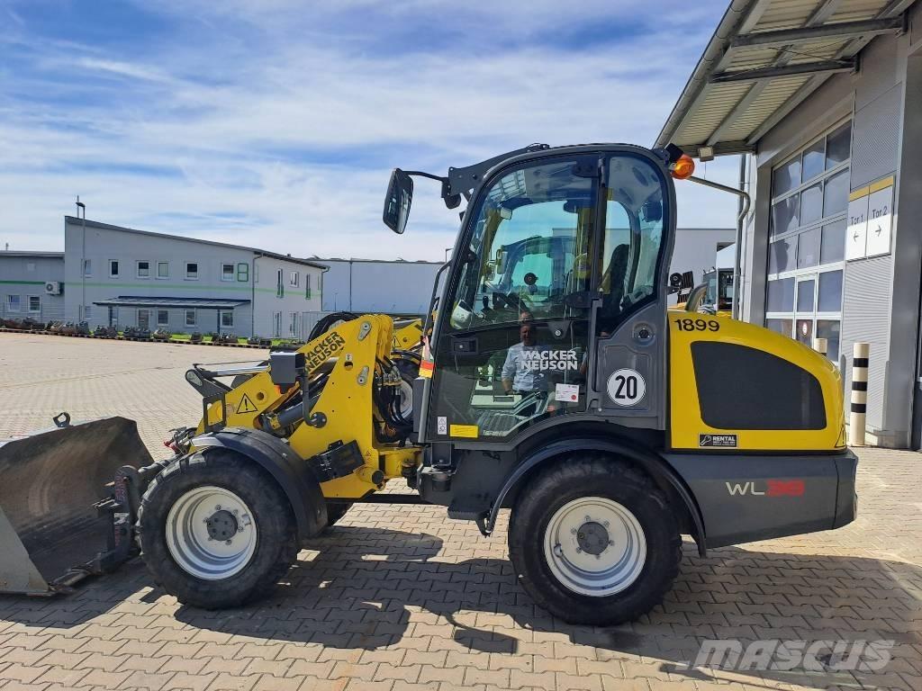 Wacker Neuson WL38 Naudoti ratiniai krautuvai