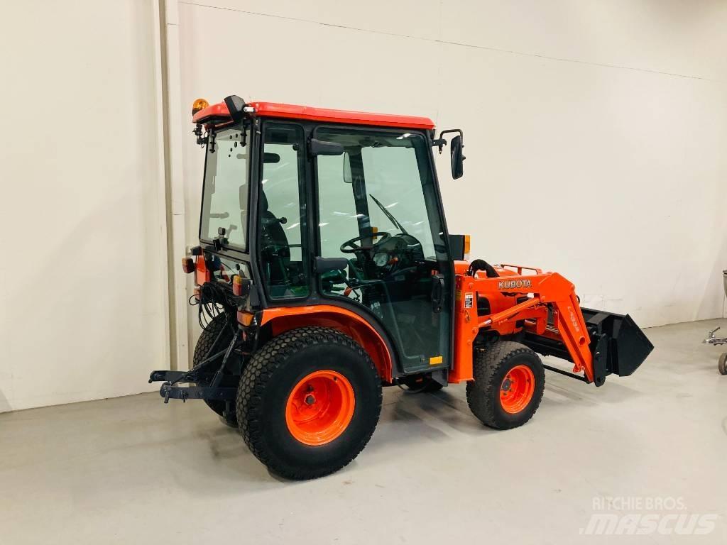 Kubota B2530 Naudoti kompaktiški traktoriai