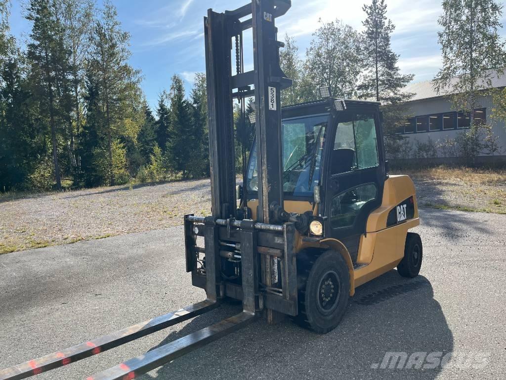 CAT DP50nt Dyzeliniai krautuvai