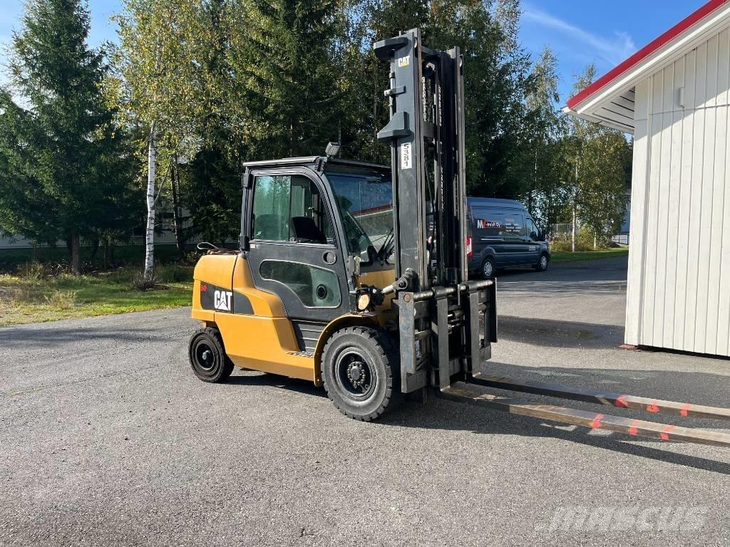 CAT DP50nt Dyzeliniai krautuvai