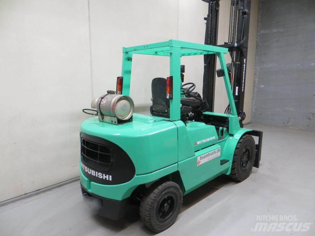 Mitsubishi FG45K2 LPG (dujiniai) krautuvai