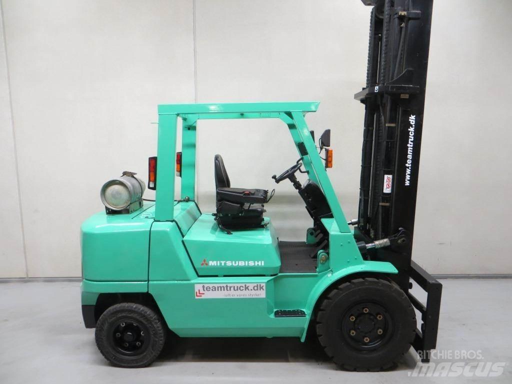 Mitsubishi FG45K2 LPG (dujiniai) krautuvai
