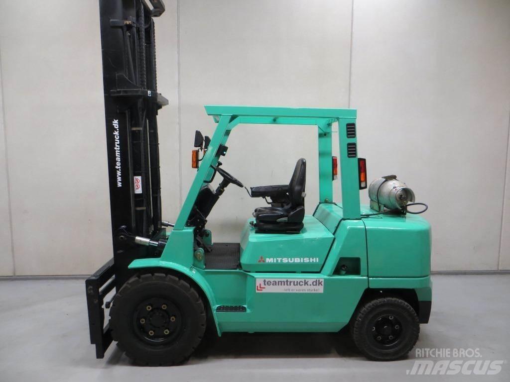 Mitsubishi FG45K2 LPG (dujiniai) krautuvai