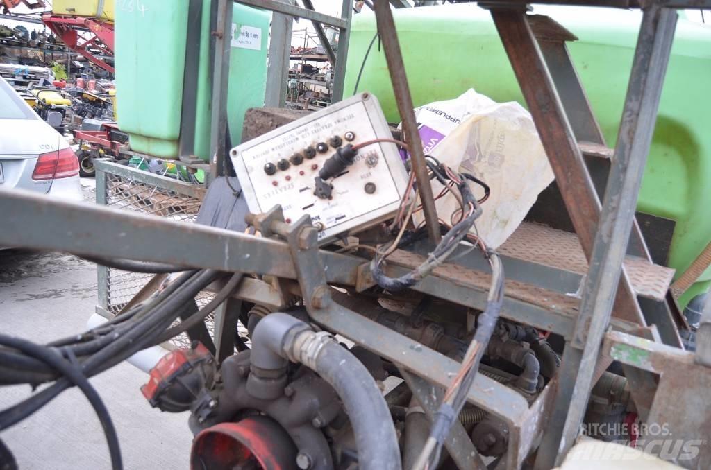  Technoma 2500 Prikabinami purkštuvai