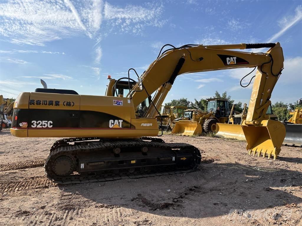 CAT 325 C Vikšriniai ekskavatoriai