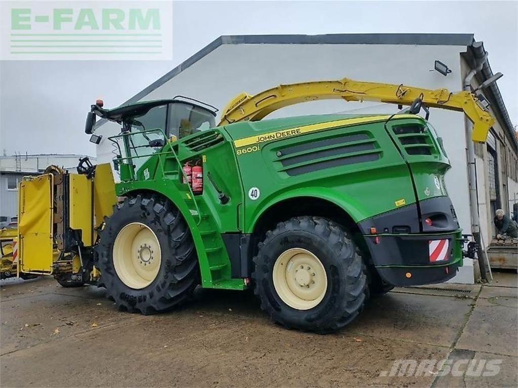 John Deere 8600 Pašarų ruošimo technika