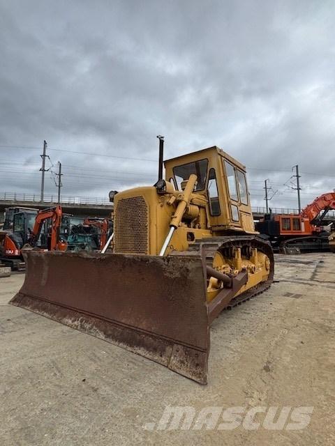 CAT D 6 D Vikšriniai buldozeriai
