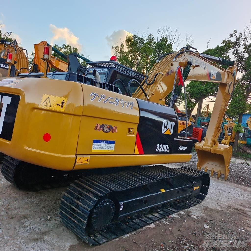 CAT 320 D Vikšriniai ekskavatoriai