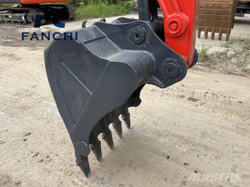 Kubota KX 165 Vikšriniai ekskavatoriai