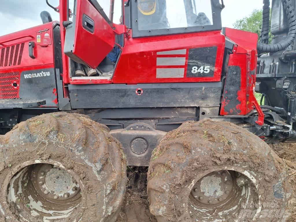 Komatsu 845 Naudoti miškovežiai (Forvarderiai)