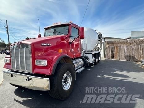 Kenworth W 900 Kita