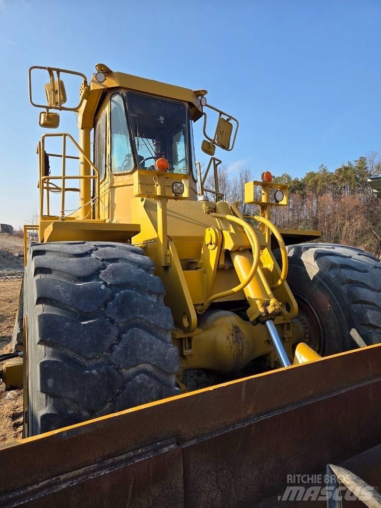 CAT 824c Ratiniai buldozeriai