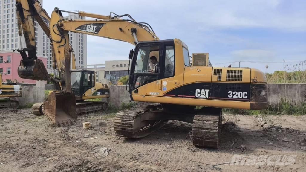 CAT 320C Vikšriniai ekskavatoriai
