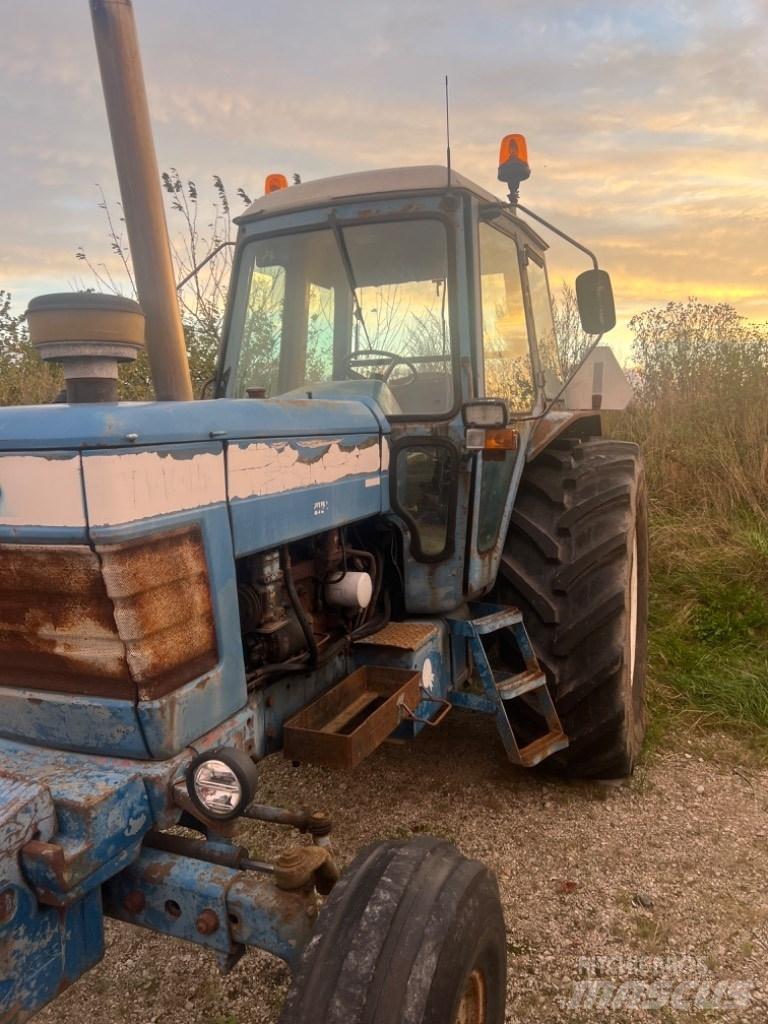 Ford TW 15 Traktoriai