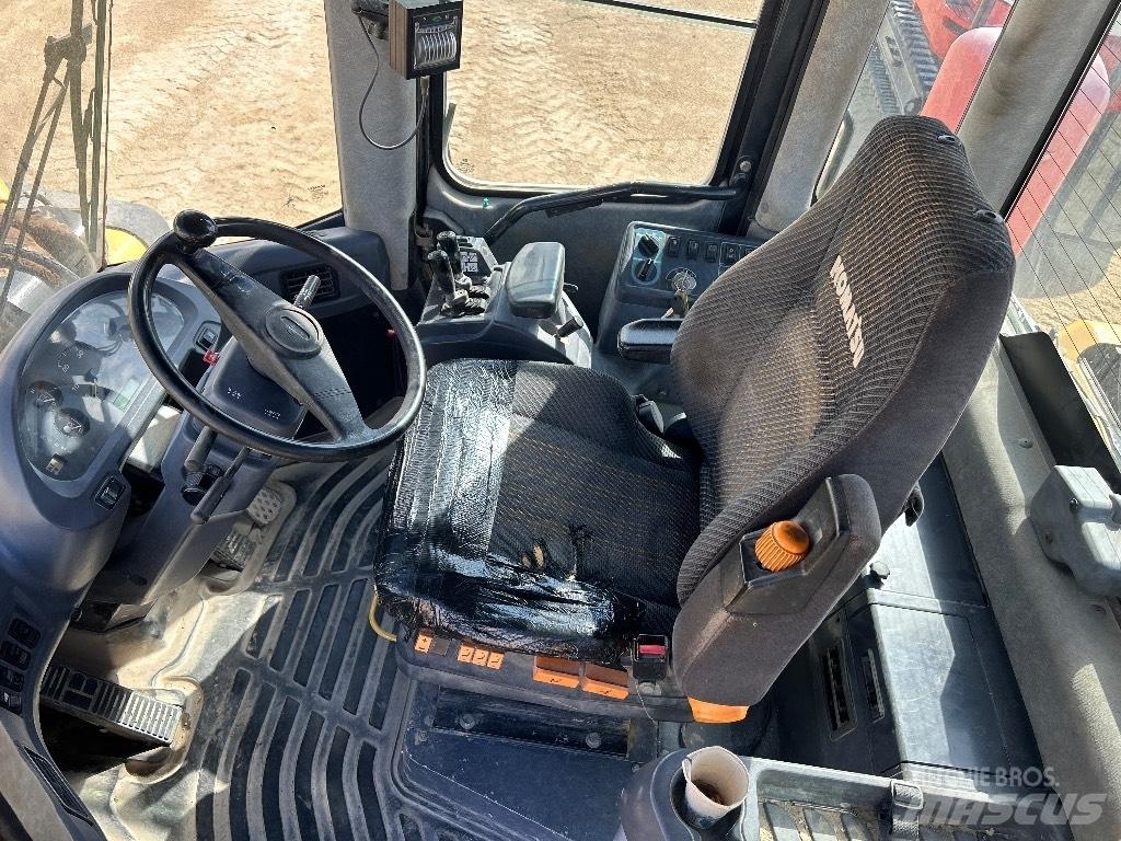Komatsu WA 380-5 Naudoti ratiniai krautuvai