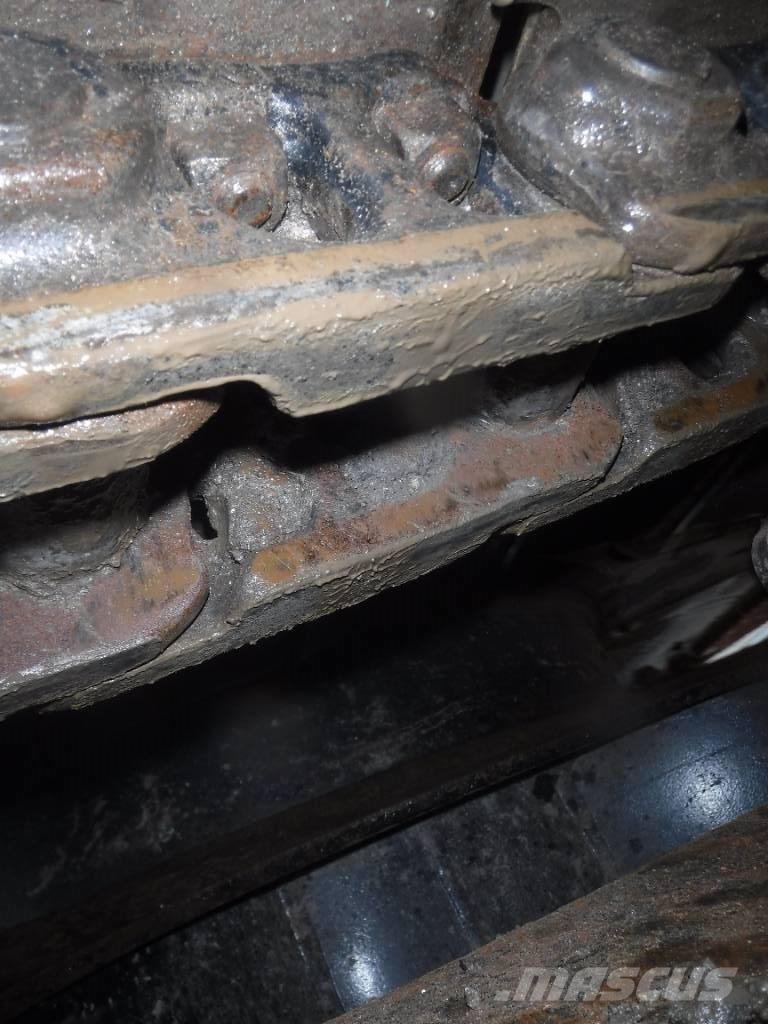 Hitachi ZX 135 US-6 Vikšriniai ekskavatoriai