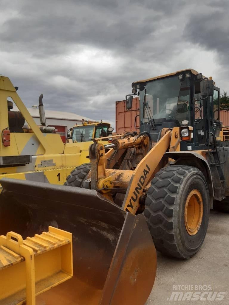 Hyundai HL 757-9 A Naudoti ratiniai krautuvai