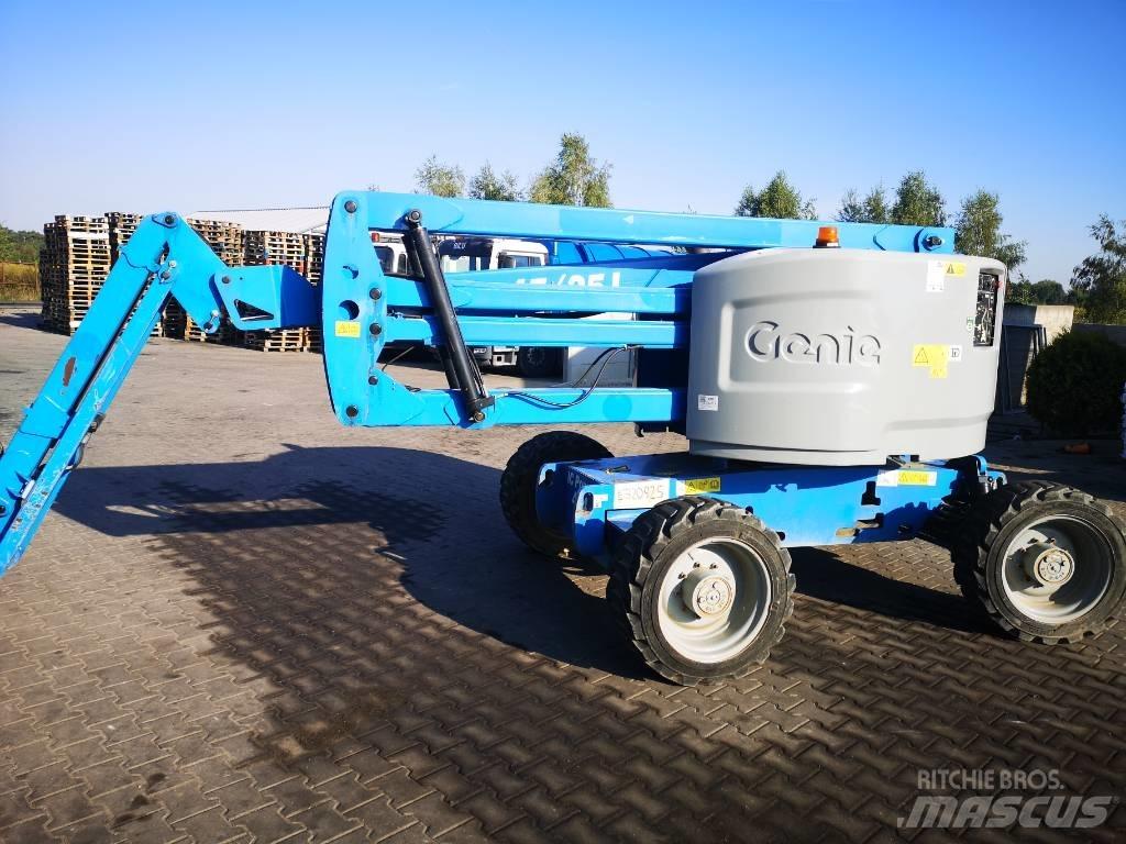 Genie Z 45/25 Alkūniniai keltuvai